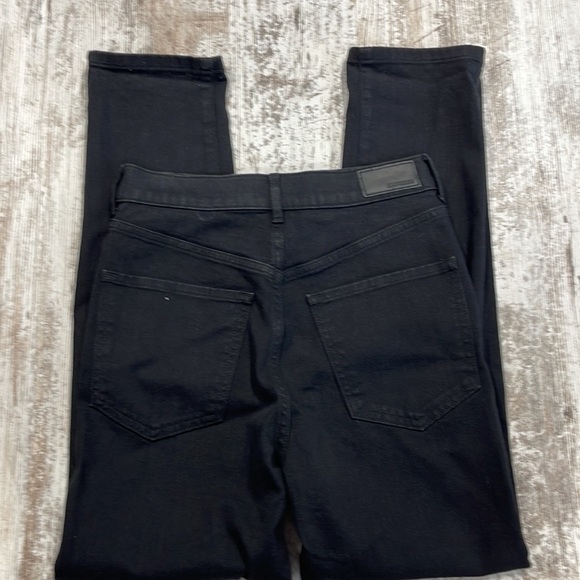 Express NWT Black Distressed Slim Super High Rise Jeans Size 00 - Picture 10 of 11